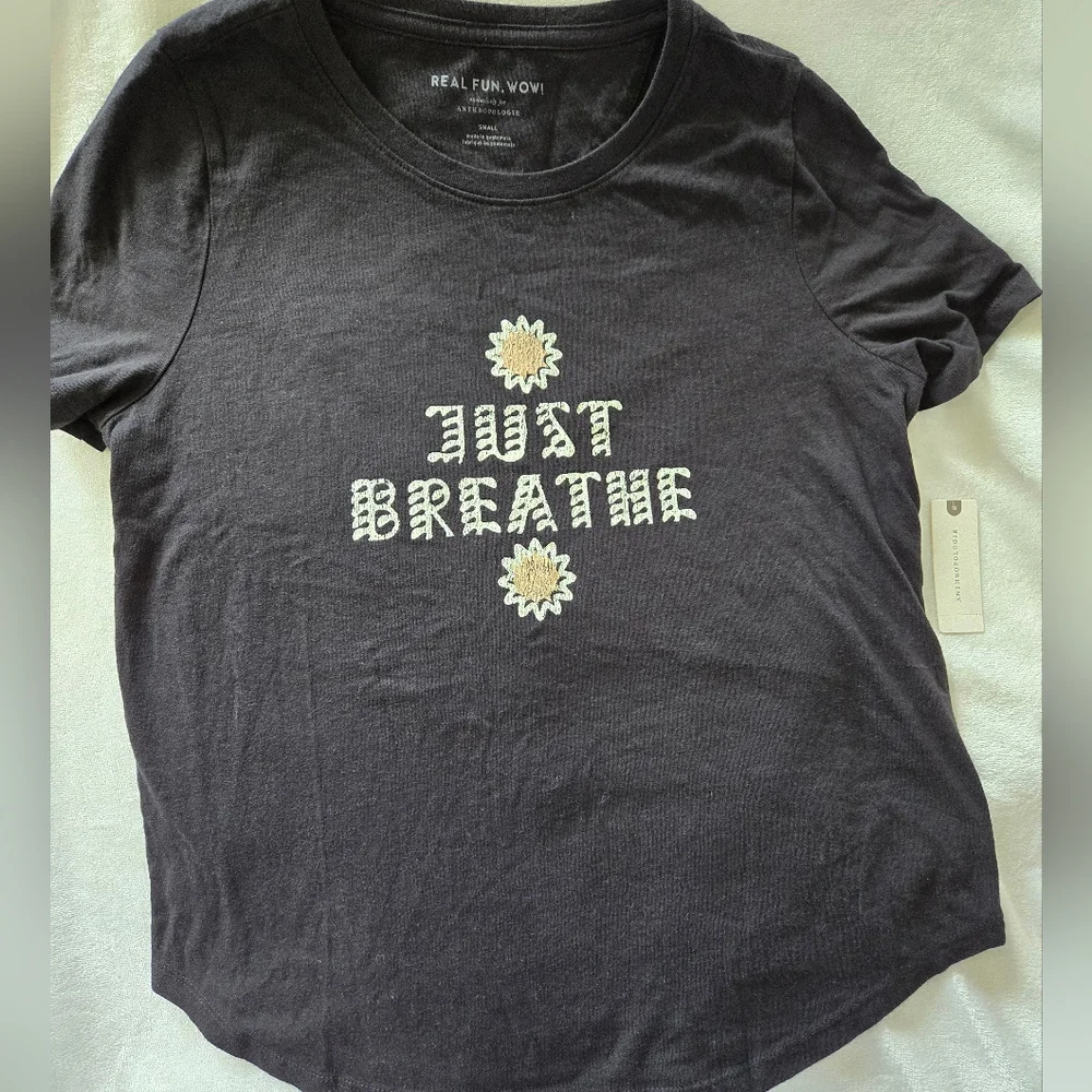 Anthropologie Graphic Tee - Womens T SHIRT - Picture 3 of 5